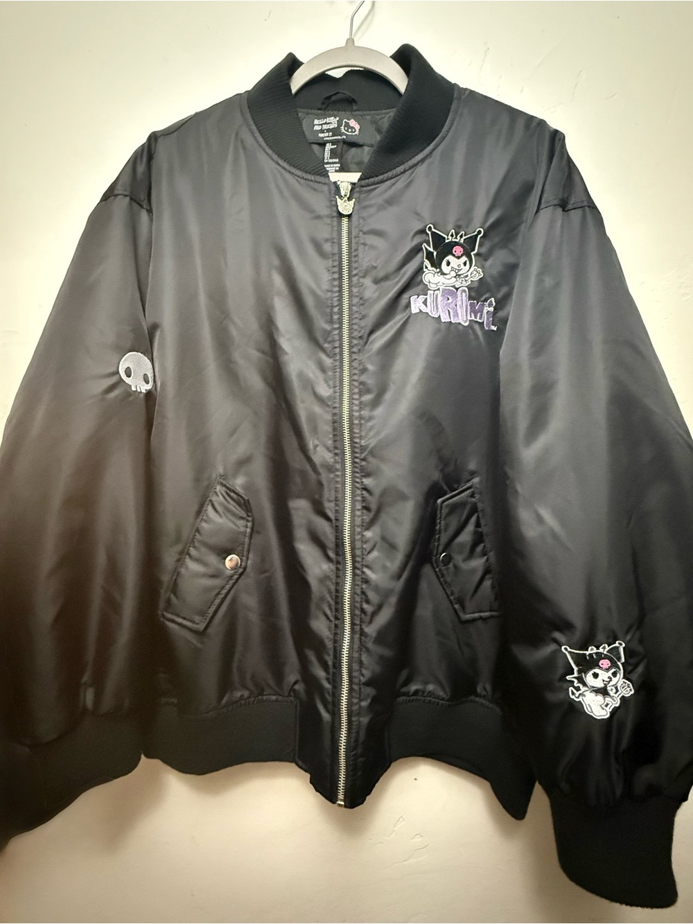 Hello Kitty and Friends x Forever 21 Kuromi Bomber Jacket – Black – Small